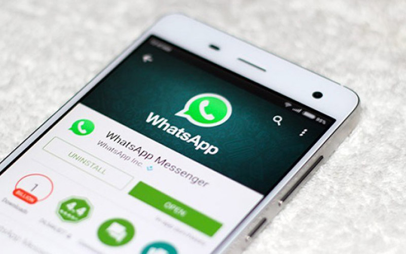WhatsApp Group Chats Hackable easily via an invite Bug - Security Researchers