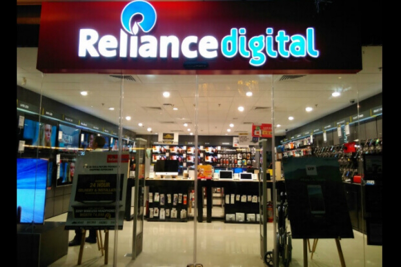 Reliance Digital to stand face to face with Amazon and Flipkart