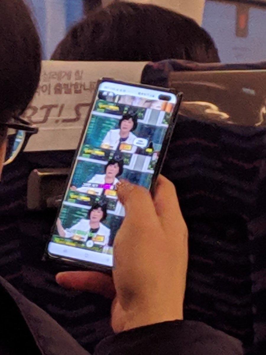 Samsung Galaxy S10 Plus Spotted Live, Showing Punch Hole Camera
