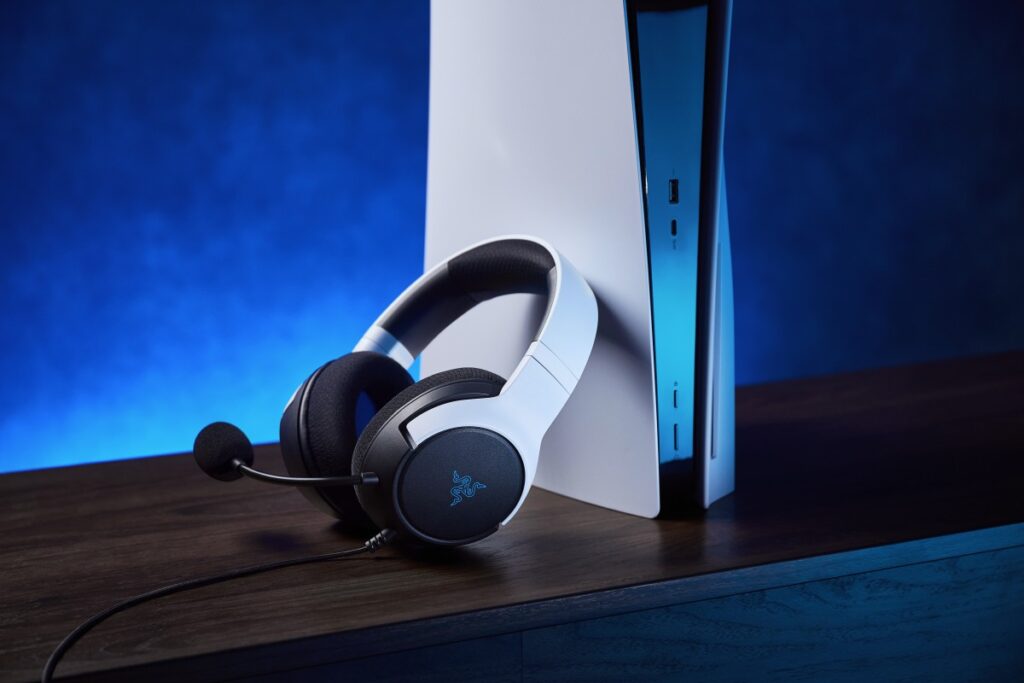 Kaira X, a new headphone for Playstation and Xbox gamers launched by Razer. Kaira X, a new headphone for gamers launched