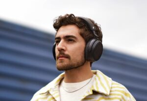 Sennheiser-Momentum-4-1