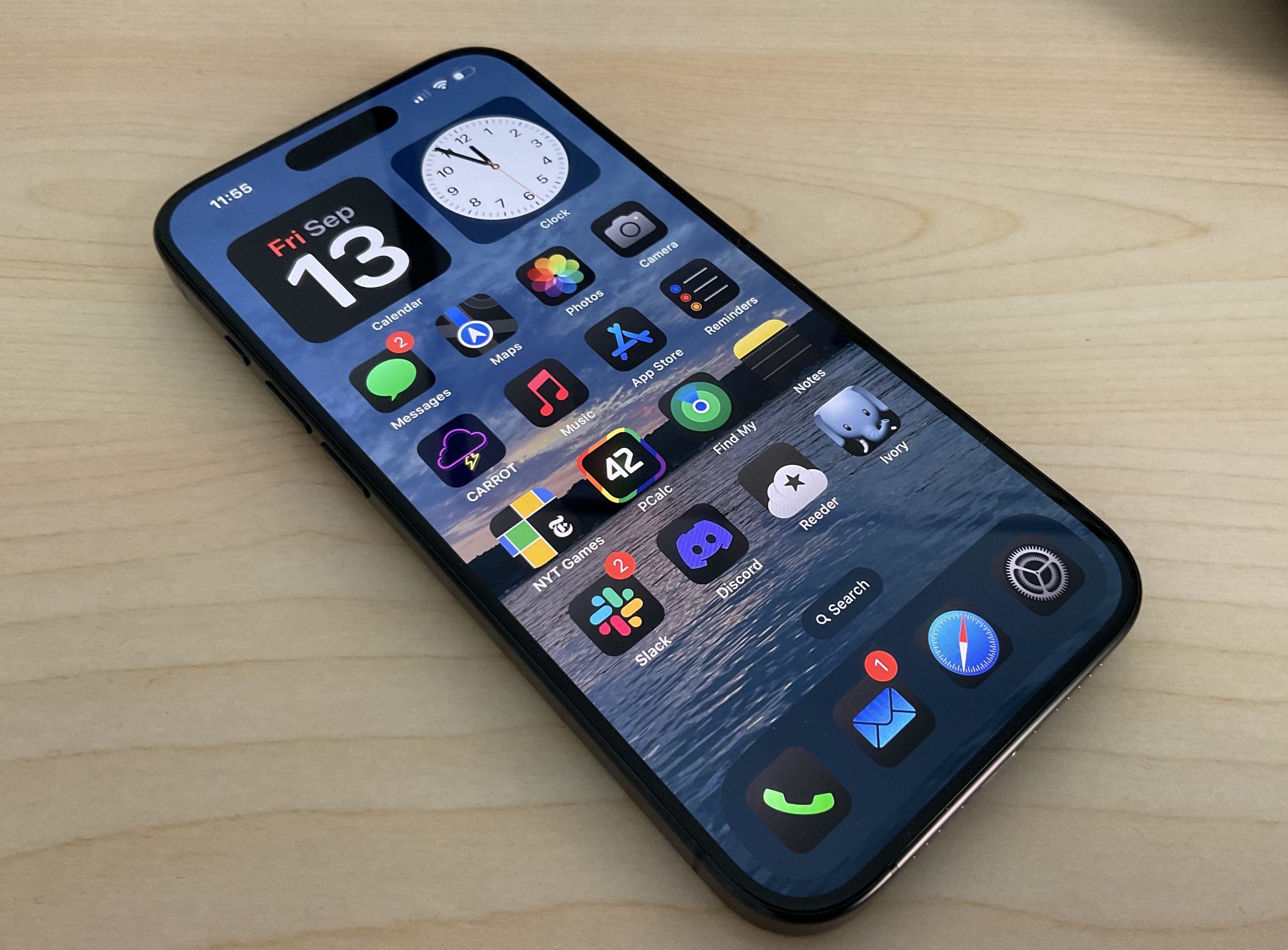 Google mocks Apple for iOS18 features