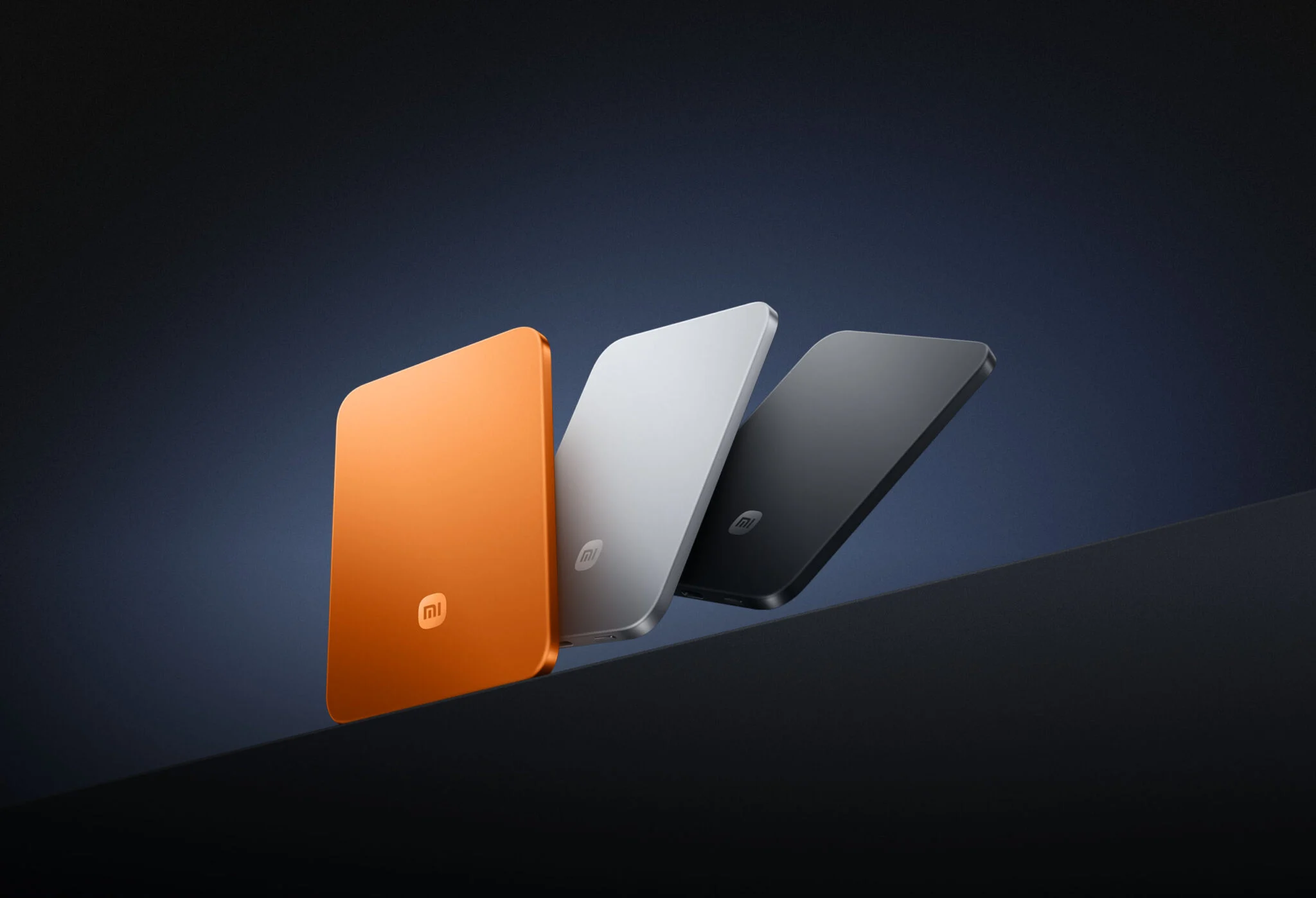 Xiaomi-UltraThin-Magnetic-Power-Bank-5000-15W-2048x1398